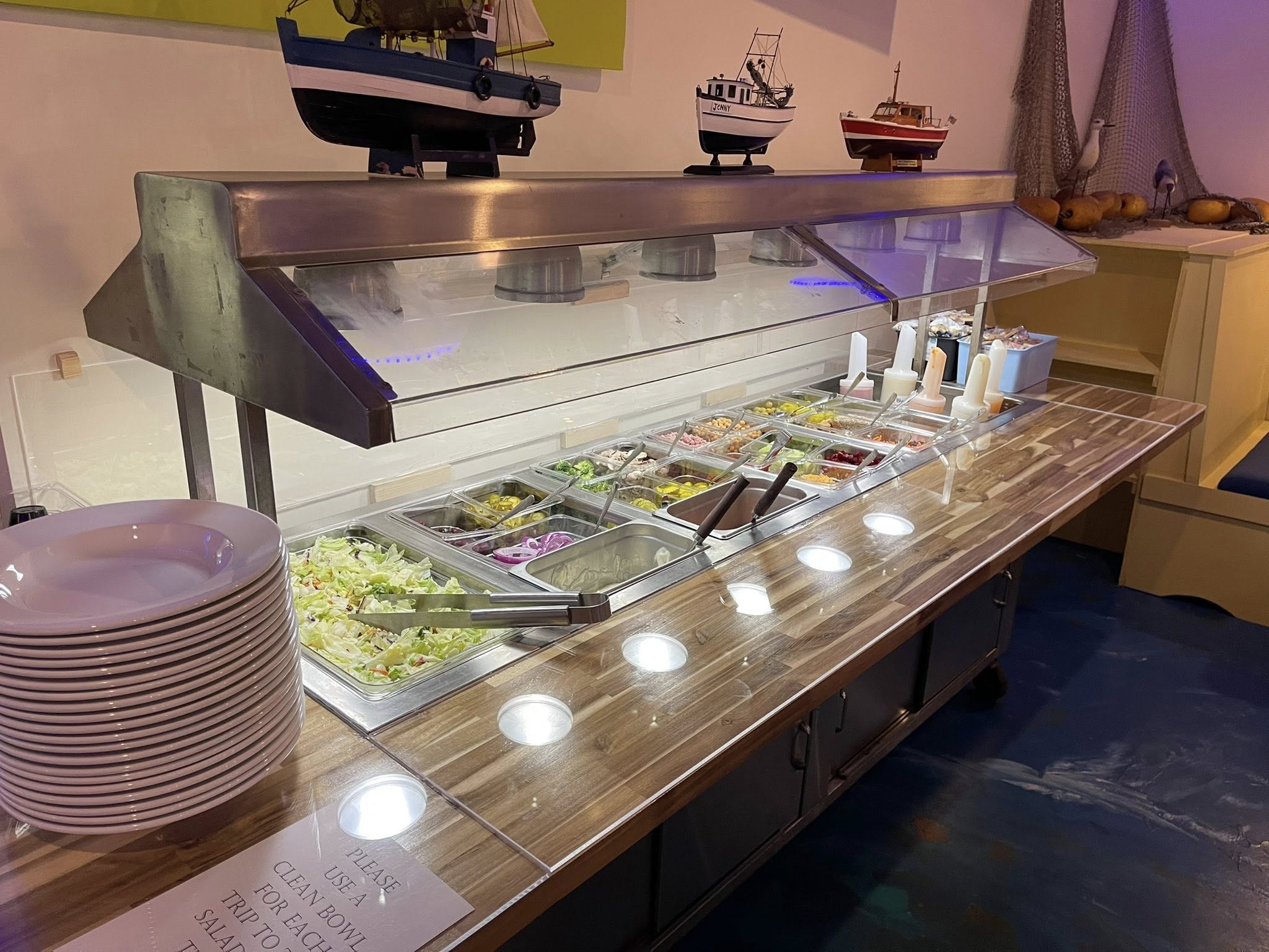 My Favorite Lure Reopened Griffin Ga Salad Bar